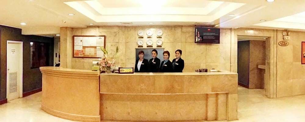 מנילה Cherry Blossoms Hotel מראה חיצוני תמונה