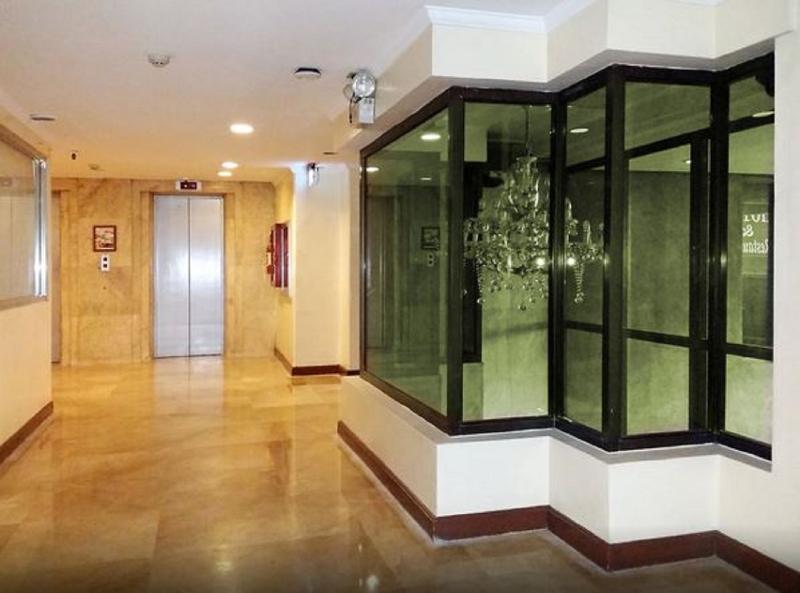 מנילה Cherry Blossoms Hotel מראה חיצוני תמונה